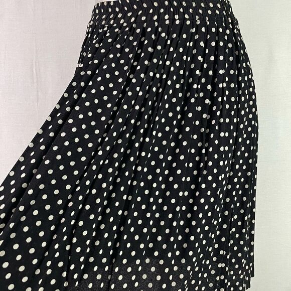 Casual Corner Pleated Polka Dot Pull-On Skirt (Black/White) - Medium - Picture 4 of 7